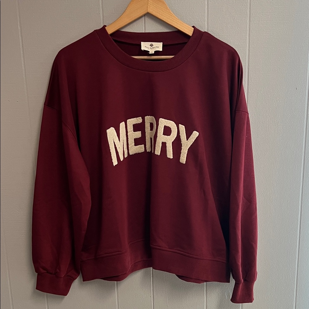 NWOT Betsey’s Boutique Shop Merry Christmas Sweatshirt Large
